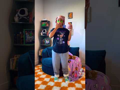 Play, build & make it your own! 💚 #MySims: Cozy Bundle Available Now ✨