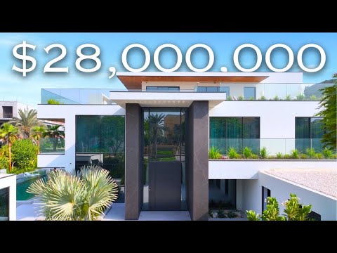 $28,000,000 Modern Dubai Mansion with Floating Glass Design & Rooftop Infinity Pool | LUXE LIST