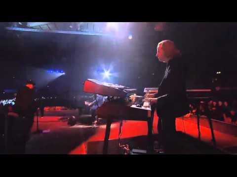 Peace One Day Celebration - Elton John - Bennie And The Jets (Live)