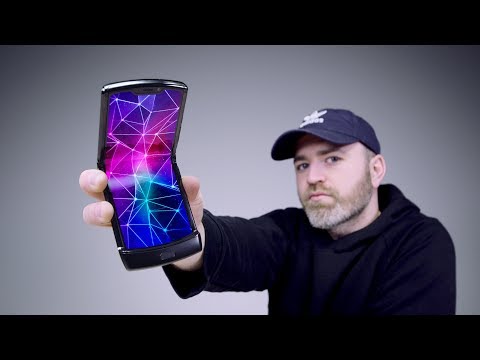 Motorola Razr 2020 Unboxing - Whoa.
