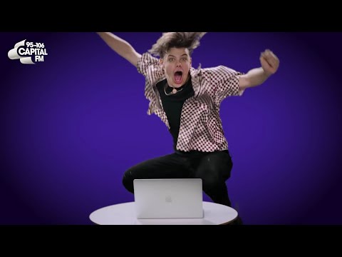 YUNGBLUD being himself for 6 minutes 7 seconds gay.