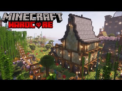 Building a Small Starter House in Hardcore Minecraft