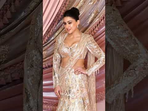 Sara Ali Khan outfit full look at Ambani wedding Sangeet ceremony #saraalikhan #saraalikhanlifestyle