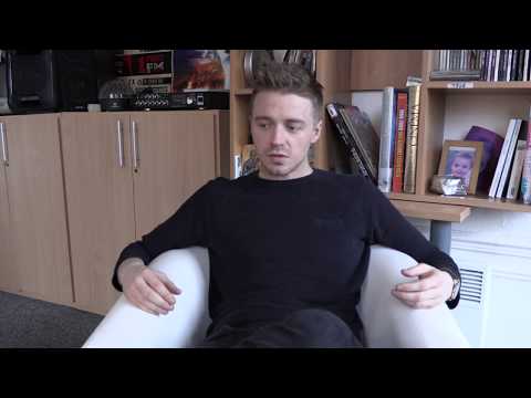 Meet Jack Lowden - L'OFFICIEL
