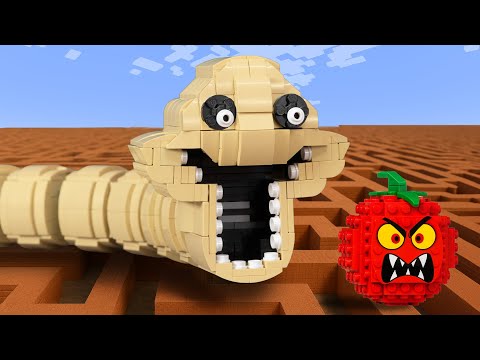 Beware of ROBLOX HUNGRY WORM Lost In Garry Mod Maze -  Lego Giant Worm Creature Escaped