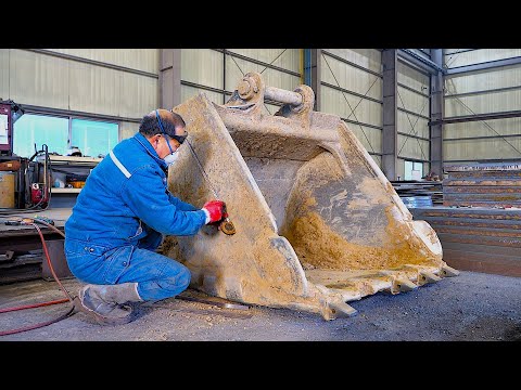 Man Fully Restores a Non-Functional Excavator Bucket in Just One Day | Start to Finish