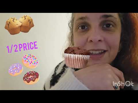 JJBEAN stop on a rainy night