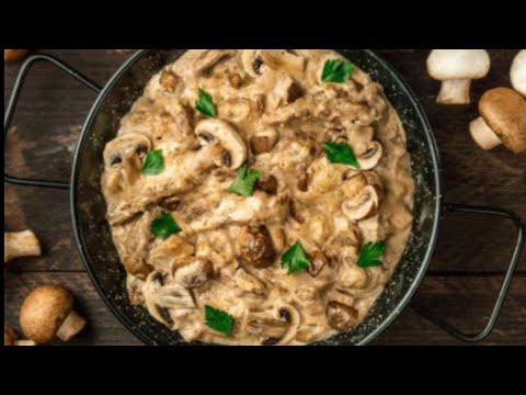 ГРИБНА ПІДЛИВА З ПЕЧЕРИЦЬ (ШАМПІНЬЙОНІВ)/ ГРИБИ У ВЕРШКОВОМУ СОУСІ