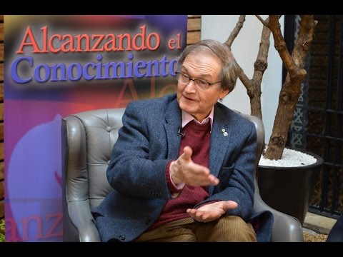 "No creo que el Universo comenzó con el Big Bang...".Sir Roger Penrose
