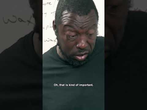 Ivy Finds an Edison-Invented Ediphone: Historic Treasure or Heavy Burden? 🤔 | Storage Wars #shorts