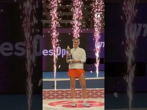 Falcon lift ☝️ #tennis #tennisplayer