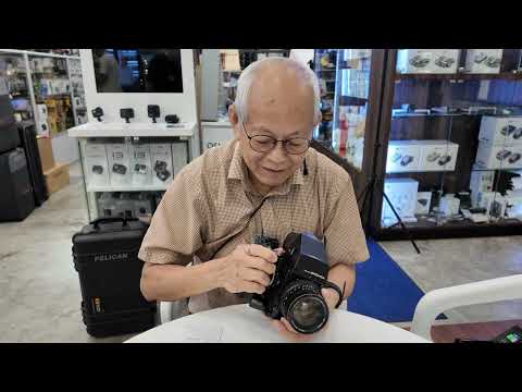 Bronica SQA medium format SLR