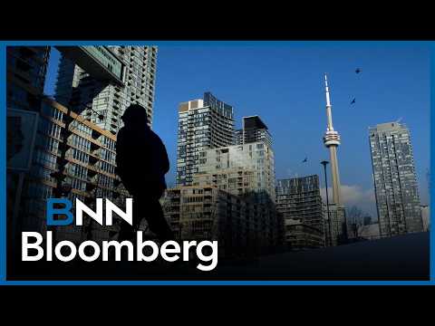 Canada's population shrinks