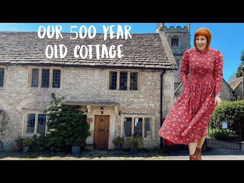 Inside a MEDIEVAL COTTAGE IN ENGLAND'S PRETTIEST VILLAGE