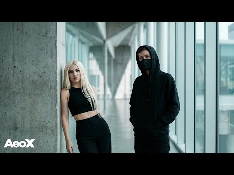 Alan Walker x Ava Max Style – Stay Close | Emotional Melodic EDM | Aeon KnoX (Official Lyrics Video)