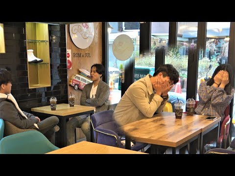 [Prank] Between love and friendship between two men LOL