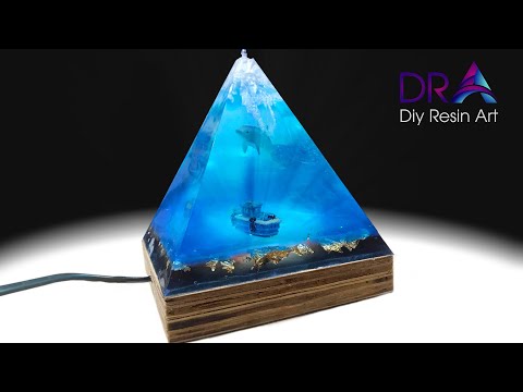 Making MYSTERIOUS PYRAMID / Epoxy Resin Lamp Art/ RESIN ART