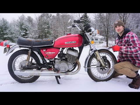 I Bought This $4000 Motorcycle For $150 (Sitting In Boxes For 20+ Years)