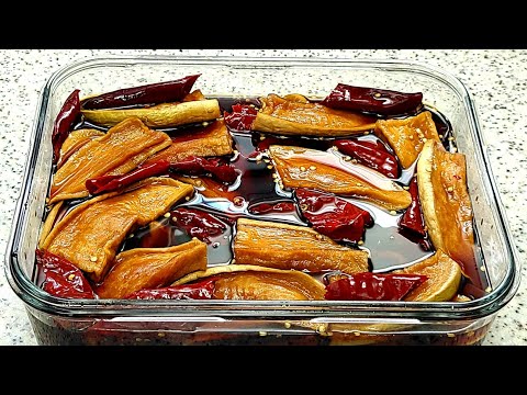 Here's how to make delicious pickled radish kimchi, a side dish dish, and how to make pickled rad...