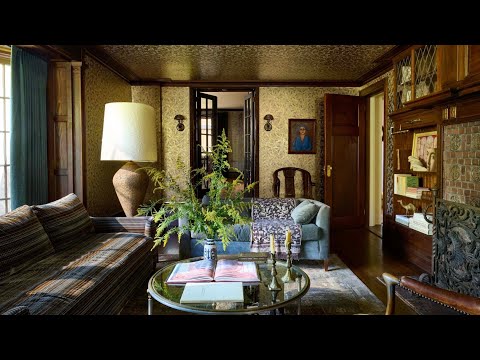 Jess' Historic Home Tour: The Mahogany Music Room and an Inspired Bath