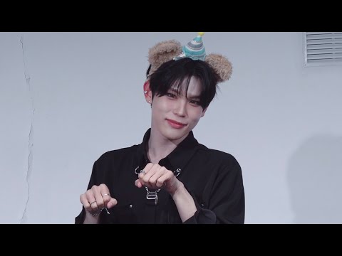 251206 XODIAC 소디엑 규민 직캠ㅣSun Hits Youㅣxtore 개인 대면 팬싸인회