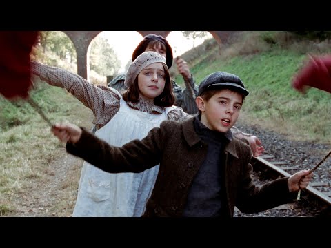 三个孩子拦下火车，竟然改变了全家的命运！善良是共情者的天赋！2000年冷门佳作《铁路少年》！