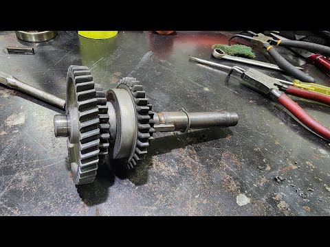 How to Assemble a Milling Machine Gearbox - Hafco HM46B