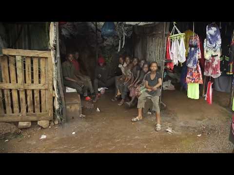 They Have the Hardest Jobs in the World | Subtitled in English