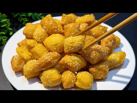 If your child wants to eat snacks, don't go out to buy them. You can make them at home with pumpkin.