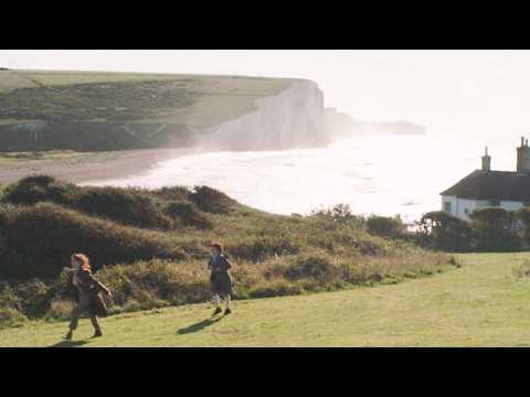 这部战争电影太另类，只因比起伤痛，它更展现出了足以治愈人心的温暖！【光影】