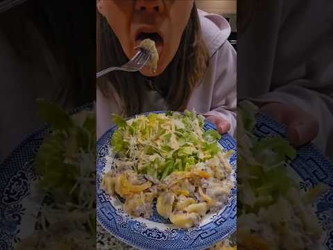 Cheesesteak Tortellini…YES PLEASE! 😋🍝❤️