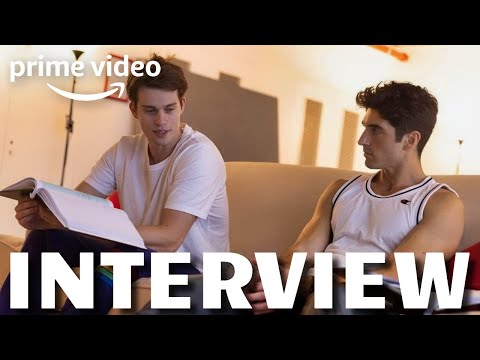 RED, WHITE & ROYAL BLUE Cast Reveal Their Favorite Scenes | Nicholas Galitzine & Taylor Zakhar Perez