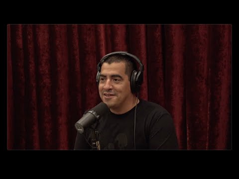 Joe Rogan Experience #2369 - Ed Calderon