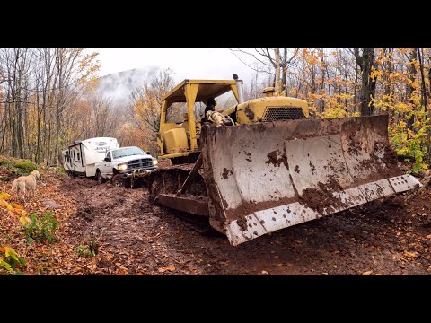 Towing a camper up a mountain