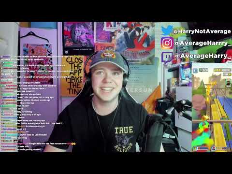 PLAYING THE WORLDS SCARIEST GAME [KinitoPET]