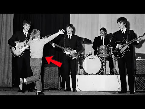 7-Year-Old Runs on Stage to Hug THE BEATLES —Their Response Made 8,000 People Cry