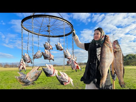 The Most Healthy Salmon Head Fish Soup! Walleye Stew in Glass Jars
