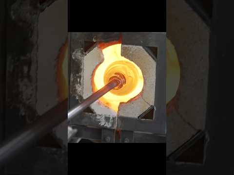 The amazing process of producing glass products at 1200 degrees