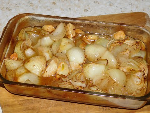 OVEN-BAKED ONIONS. You simply must try this amazing dish!