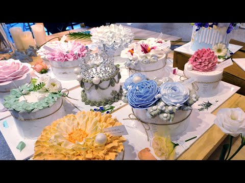 This is art ! Flower-shaped cake made with whipped cream | Korean Dessert