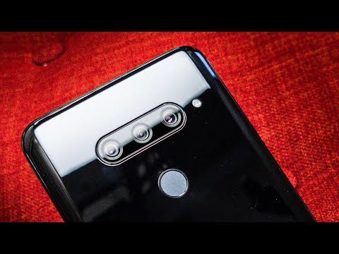 The LG V40 Has Five Cameras 📸