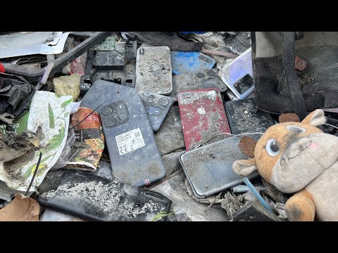 Wow...!😲 It A lots Of Abandoned Phones In Garbage Dump! Restore Diy iPhone 8 Plus Cracked