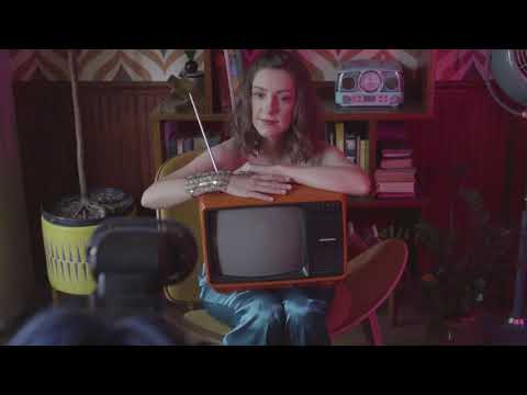 Behind the Scenes with 'An American Pickle' Actress Molly Evensen