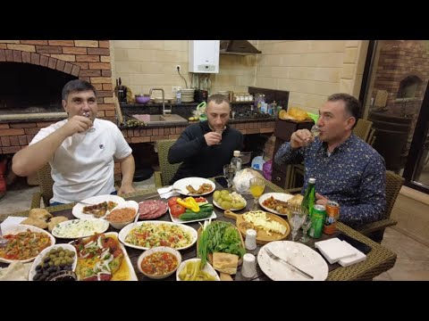 ЛЮЛЯ-КЕБАБ из ДВУХ ПТИЦ. ШАШЛЫК из КРЫЛЫШЕК. В ГОСТЯХ у АРТУРИКА.