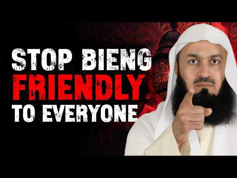 Stop Pleasing Everyone! Powerful Islamic Reminder | Mufti Menk
