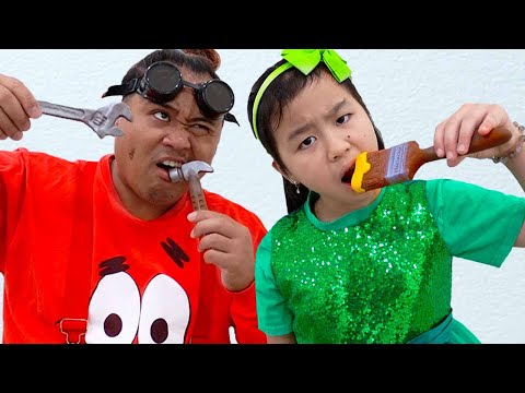 Jannie Pretend Play Staged Real or Fake Food Challenge for Kids