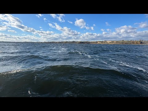 ХРІННИКИ. ЛОВЛЯ ЩУКИ В ЛИСТОПАДІ. Пошук та ловля шуки на водосховищі
