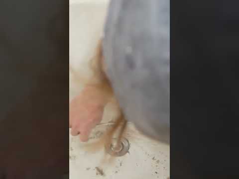 How to Remove a Tub