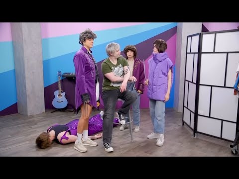 Smosh clips to watch in the background of your assignments