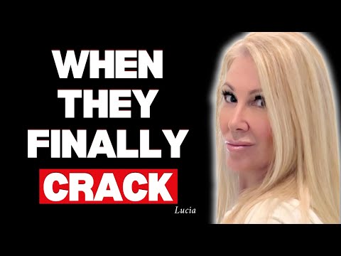 The Real Reason Avoidants Always Reach Out At Night